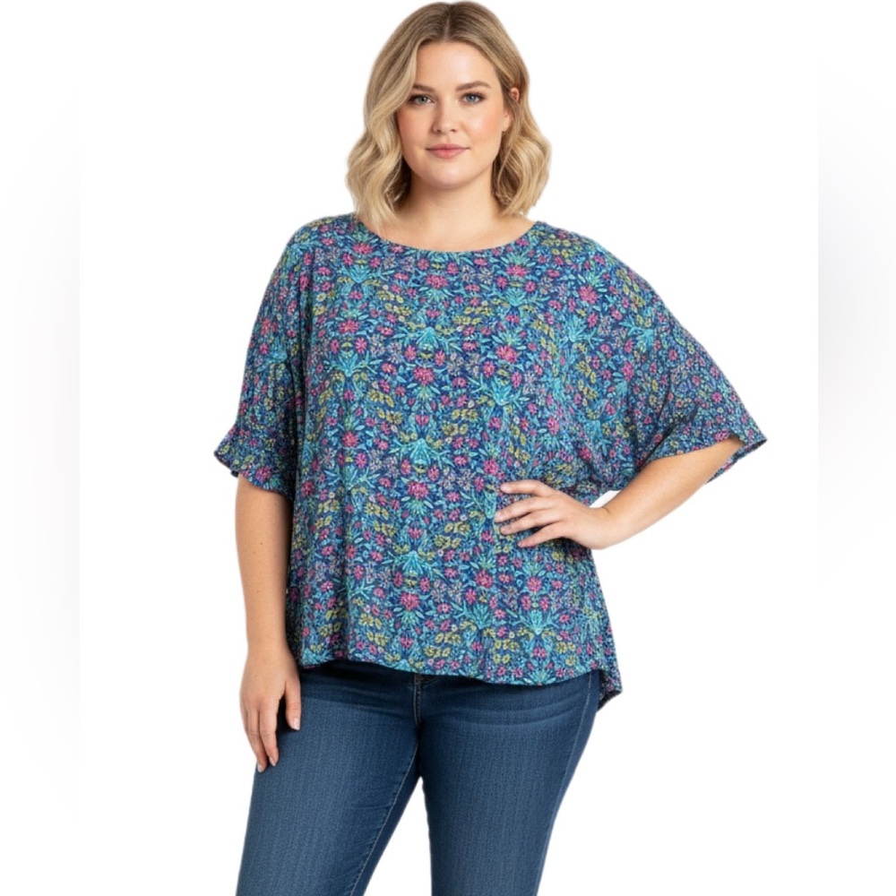 Cynthia Rowley Floral Blouse 1X Blue Pink Oversized Flowy Flutter Sleeve Top